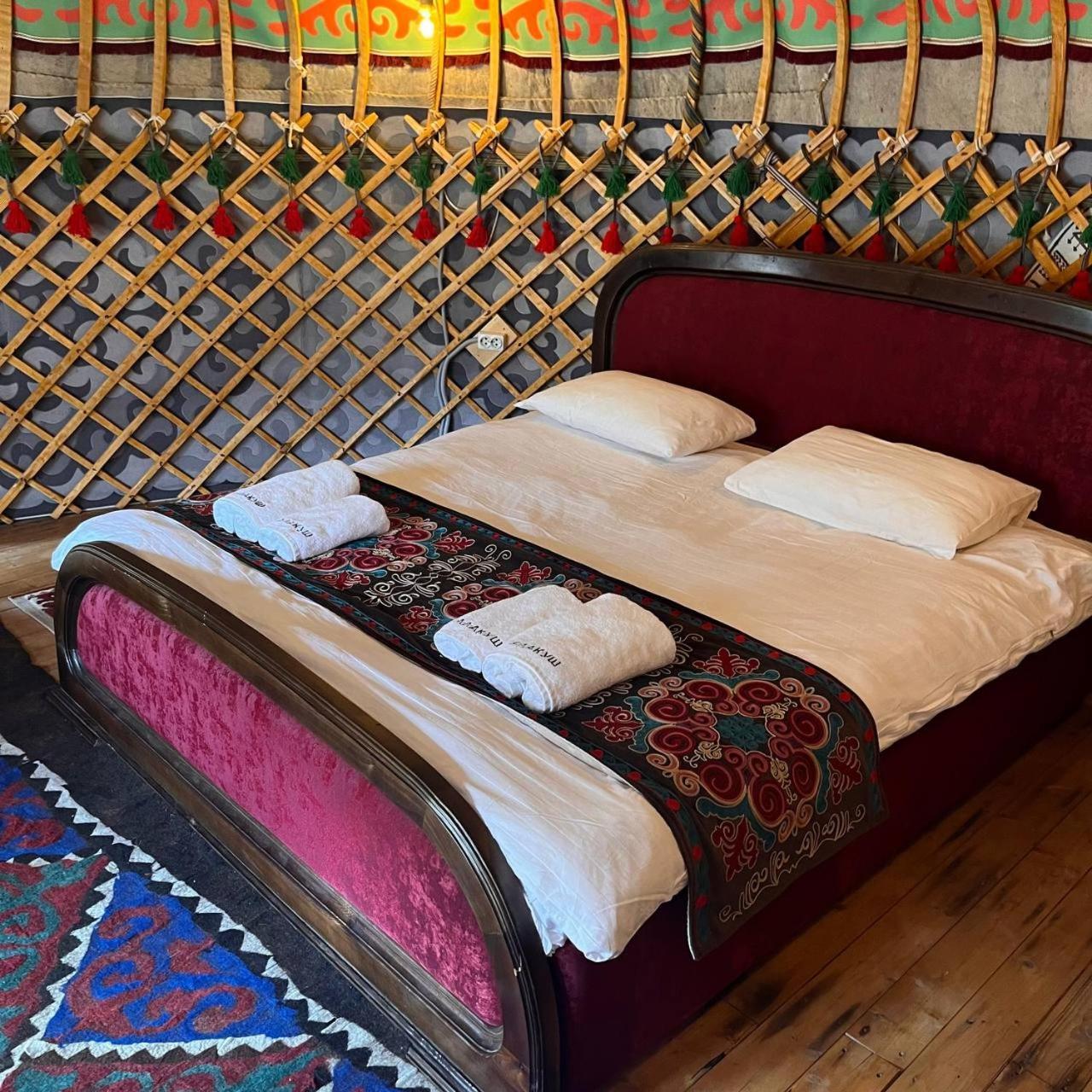 Hotel Ethno Complex Ala Kuch à Kaindy Extérieur photo